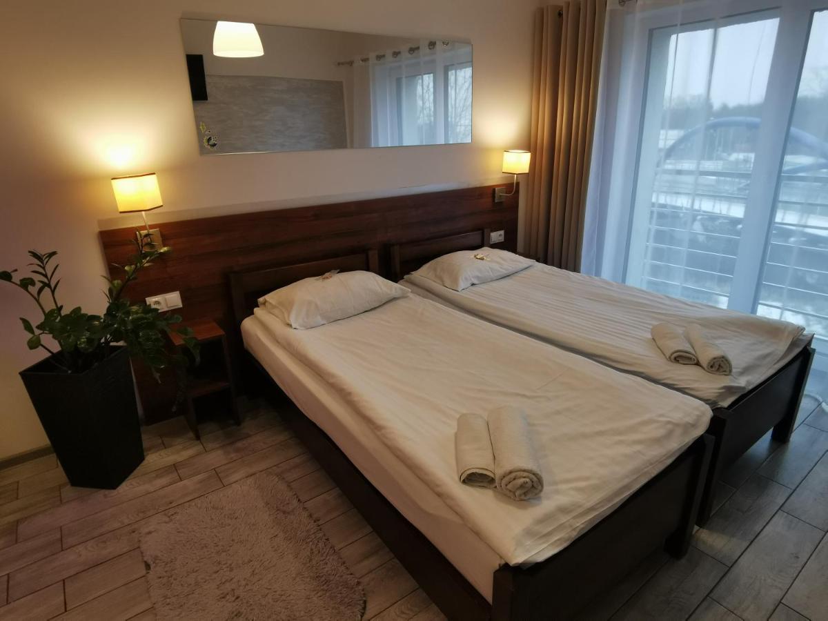 Hotel Milosz Restauracja, Basen Dla Dzieci, Sala Zabaw, Silownia 卡尔图济 外观 照片